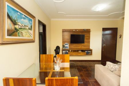 Sala de apartamento à venda com 2 quartos, 70m² em Novo Eldorado, Contagem