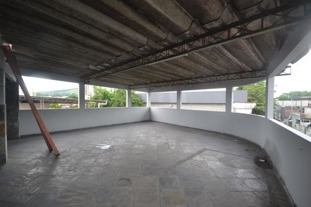 Apartamento para alugar com 180m², 2 quartos e sem vagaÁrea de Serviço