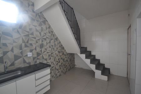 Apartamento para alugar com 180m², 2 quartos e sem vagaCozinha 