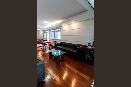 Apartamento à venda com 4 quartos, 161m² em Belvedere, Belo Horizonte