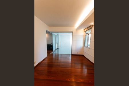 Apartamento à venda com 4 quartos, 161m² em Belvedere, Belo Horizonte