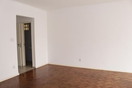 Apartamento para alugar com 3 quartos, 120m² em Santa Cecilia, São Paulo