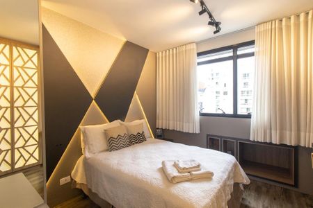 Studio de kitnet/studio para alugar com 1 quarto, 17m² em Centro, Curitiba