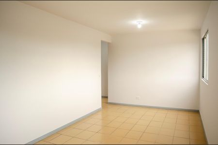 Apartamento para alugar com 3 quartos, 75m² em Setor Central, Goiânia