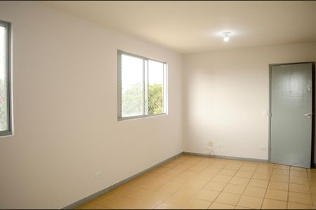 Apartamento para alugar com 3 quartos, 75m² em Setor Central, Goiânia