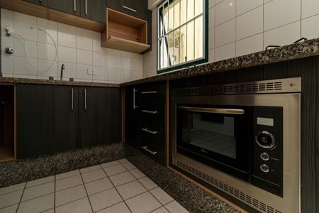 Apartamento à venda com 68m², 2 quartos e 1 vagaCozinha e Área de Serviço