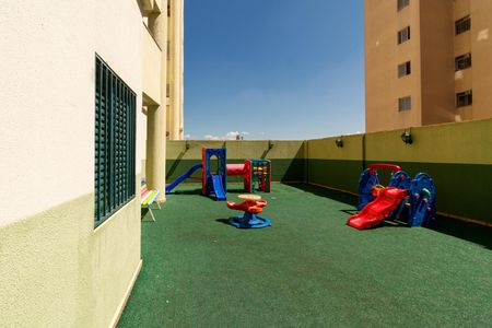 Apartamento à venda com 68m², 2 quartos e 1 vagaÁrea comum