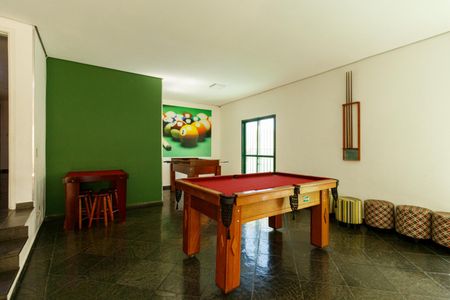 Apartamento à venda com 68m², 2 quartos e 1 vagaÁrea comum