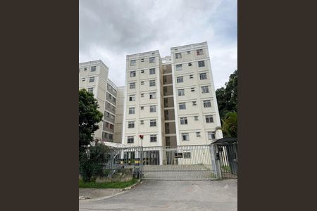 Apartamento à venda com 47m², 2 quartos e 1 vaga Apartamento à venda com 47m², 2 quartos e 1 vagaFachada