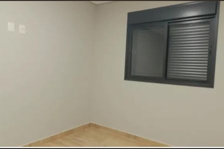 Casa para alugar com 170m², 3 quartos e 4 vagas Casa para alugar com 170m², 3 quartos e 4 vagasQuarto