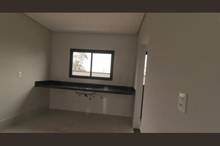 Casa para alugar com 170m², 3 quartos e 4 vagas Casa para alugar com 170m², 3 quartos e 4 vagasCozinha