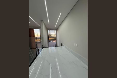 Casa para alugar com 170m², 3 quartos e 4 vagas Casa para alugar com 170m², 3 quartos e 4 vagasMezanino