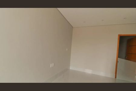 Casa para alugar com 170m², 3 quartos e 4 vagas Casa para alugar com 170m², 3 quartos e 4 vagasQuarto