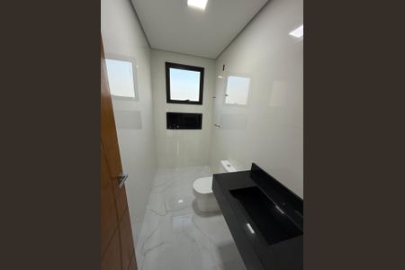 Casa para alugar com 170m², 3 quartos e 4 vagas Casa para alugar com 170m², 3 quartos e 4 vagasBanheiro