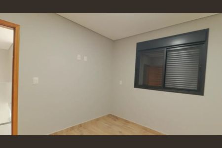 Casa para alugar com 170m², 3 quartos e 4 vagas Casa para alugar com 170m², 3 quartos e 4 vagasQuarto