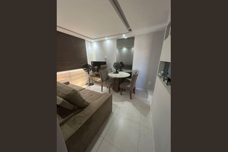 Sala de apartamento para alugar com 2 quartos, 45m² em Recreio dos Bandeirantes, Rio de Janeiro