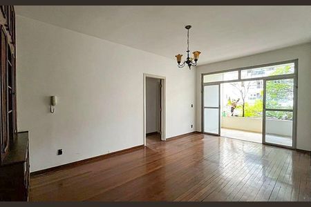 Apartamento à venda com 4 quartos, 160m² em Coracao de Jesus, Belo Horizonte