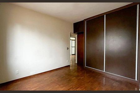 Apartamento à venda com 4 quartos, 160m² em Coracao de Jesus, Belo Horizonte
