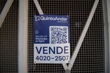 Casa à venda com 148m², 4 quartos e 2 vagas Casa à venda com 148m², 4 quartos e 2 vagasPlaca