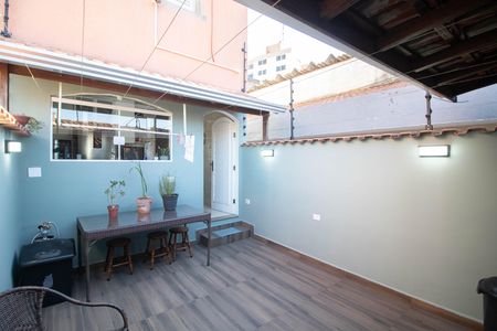 Casa à venda com 148m², 4 quartos e 2 vagas Casa à venda com 148m², 4 quartos e 2 vagasÁrea gourmet