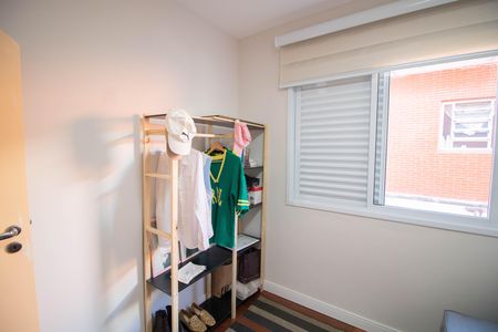Casa à venda com 148m², 4 quartos e 2 vagas Casa à venda com 148m², 4 quartos e 2 vagasQuarto