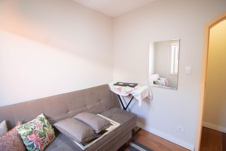 Casa à venda com 148m², 4 quartos e 2 vagas Casa à venda com 148m², 4 quartos e 2 vagasQuarto