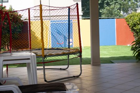 Apartamento para alugar com 72m², 3 quartos e 1 vagaÁrea comum - Playground