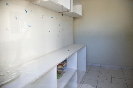 Apartamento para alugar com 72m², 3 quartos e 1 vagasala de estudo