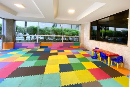 Apartamento à venda com 206m², 4 quartos e 3 vagasÁrea comum