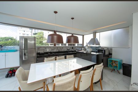 Apartamento à venda com 172m², 3 quartos e 3 vagasCOBERTURA