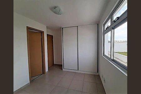 Apartamento à venda com 2 quartos, 140m² em Carlos Prates, Belo Horizonte
