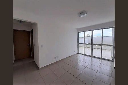 Apartamento à venda com 2 quartos, 140m² em Carlos Prates, Belo Horizonte