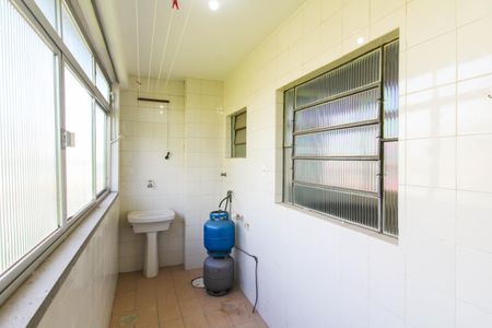 Apartamento à venda com 208m², 3 quartos e 1 vagaÁrea de Serviço