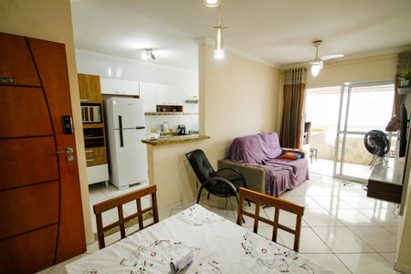 Sala de apartamento para alugar com 2 quartos, 72m² em Boqueirão, Praia Grande
