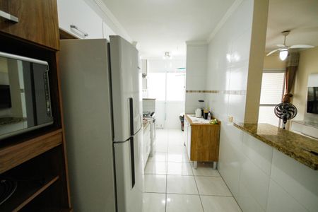 Cozinha de apartamento para alugar com 2 quartos, 72m² em Boqueirão, Praia Grande