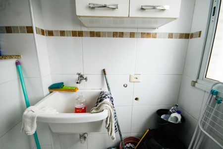 Apartamento para alugar com 72m², 2 quartos e 1 vagaÁrea de Serviço