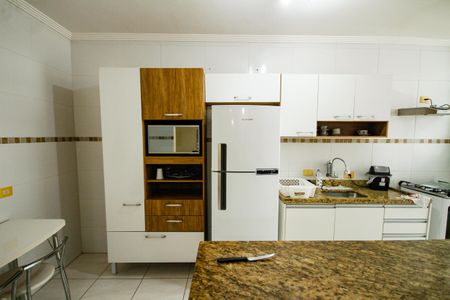 Cozinha de apartamento para alugar com 2 quartos, 72m² em Boqueirão, Praia Grande