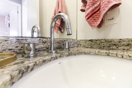 Apartamento à venda com 60m², 2 quartos e 1 vagaBanheiro Social 