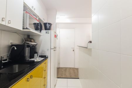 Apartamento à venda com 60m², 2 quartos e 1 vagaCozinha 
