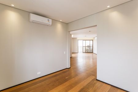 Apartamento à venda com 200m², 4 quartos e 3 vagasSala