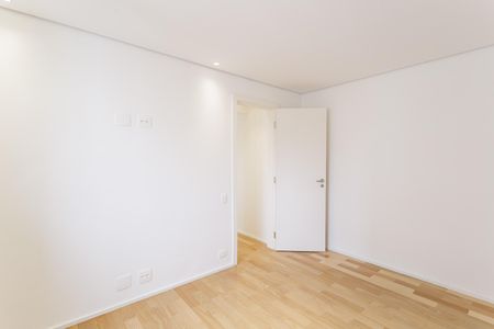Apartamento à venda com 200m², 4 quartos e 3 vagasQuarto 1
