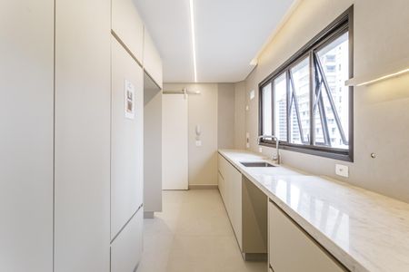 Apartamento à venda com 200m², 4 quartos e 3 vagasCozinha