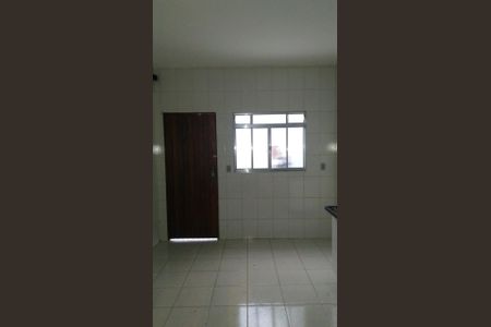 Casa à venda com 170m², 1 quarto e 2 vagas Casa à venda com 170m², 1 quarto e 2 vagasCozinha