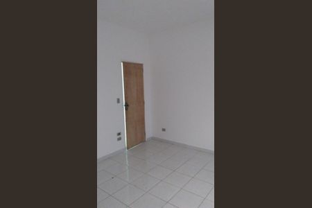 Casa à venda com 170m², 1 quarto e 2 vagas Casa à venda com 170m², 1 quarto e 2 vagasQuarto