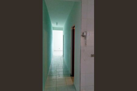 Casa à venda com 170m², 1 quarto e 2 vagas Casa à venda com 170m², 1 quarto e 2 vagasCorredor