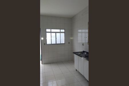 Casa à venda com 170m², 1 quarto e 2 vagas Casa à venda com 170m², 1 quarto e 2 vagasCozinha