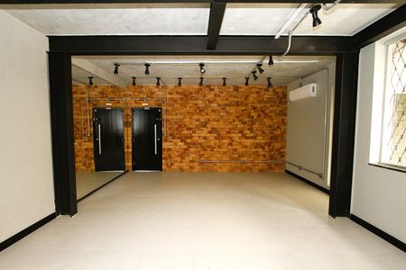 Casa para alugar com 152m², 4 quartos e 2 vagasSala