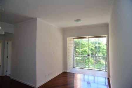 Sala de apartamento para alugar com 2 quartos, 84m² em Barra da Tijuca, Rio de Janeiro