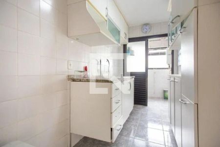 Apartamento para alugar com 74m², 3 quartos e 2 vagasCozinha