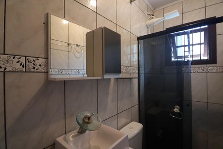 Banheiro de casa à venda com 2 quartos, 43m² em São José, Canoas